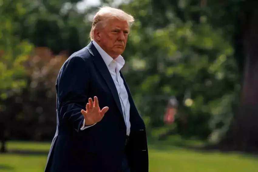 Trump bacên nûh danî ser YEyê û Meksikayê