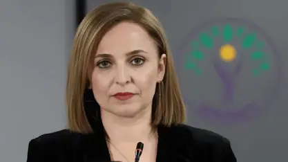 Ayşegul Dogan: Bêyî demokrasiyê aştî nabe