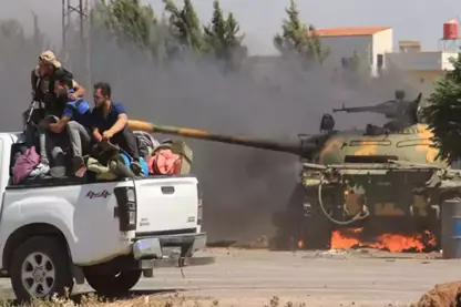 Îsraîlê li tankên artêşa Şamê yên diçûn mudaxeleyê Durziyan bikin, xist