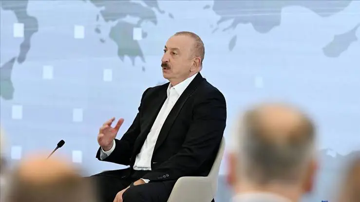 Aliyev: Ukraynalılar teslim olmamalı!