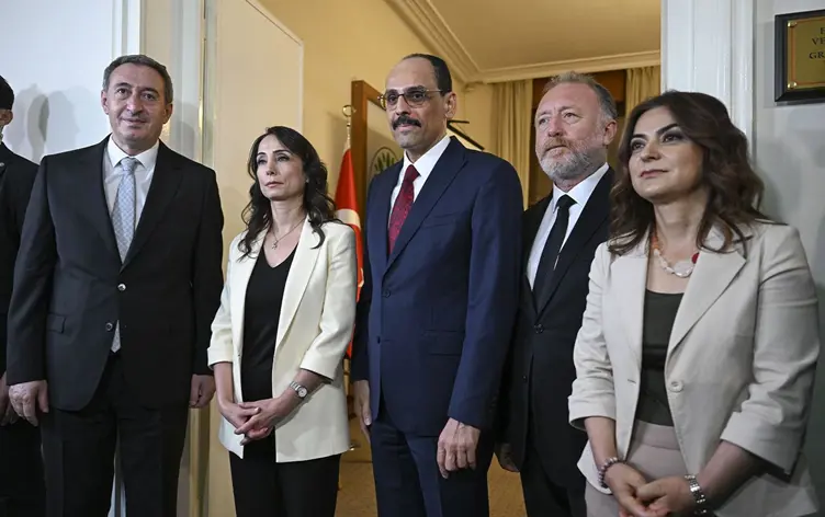 Serokê MÎTê Îbrahîm Kalin serdana DEM Partiyê kir