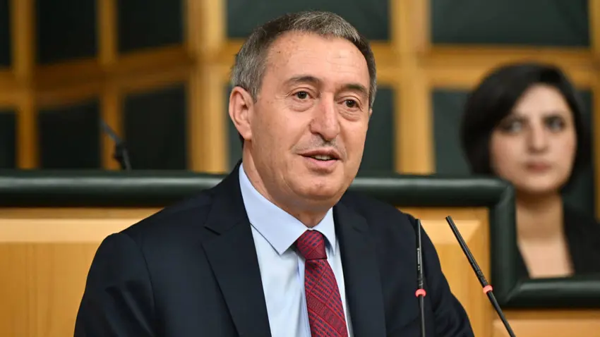 /haberresimleri/202575/bakirhan-mhp-bolge-toplantilarina-basladi-peki-iktidar-neredeheadLine.webp