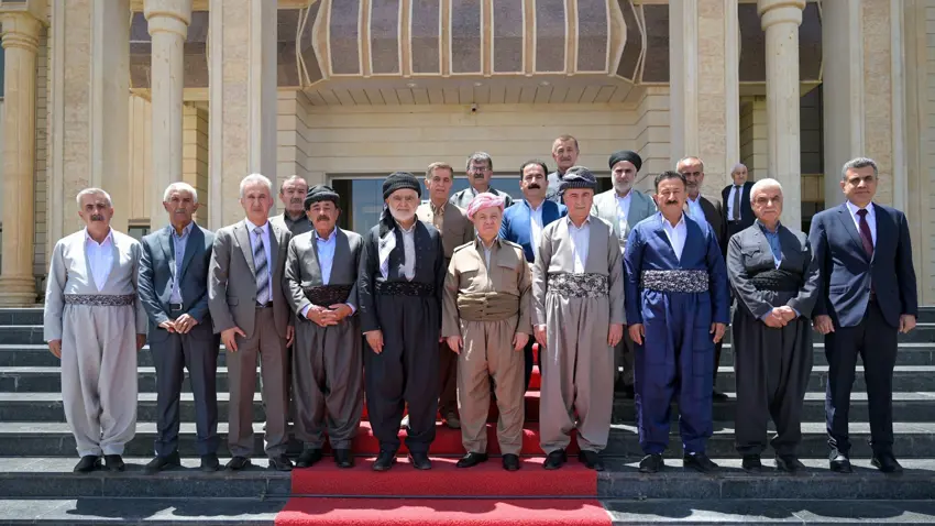 Encûmena Piştgiriya Parêzgeha Helebceyê spasiya Serok Barzanî kir