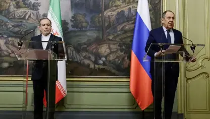 Lavrov, İranlı mevkidaşı Arakçi ile görüştü