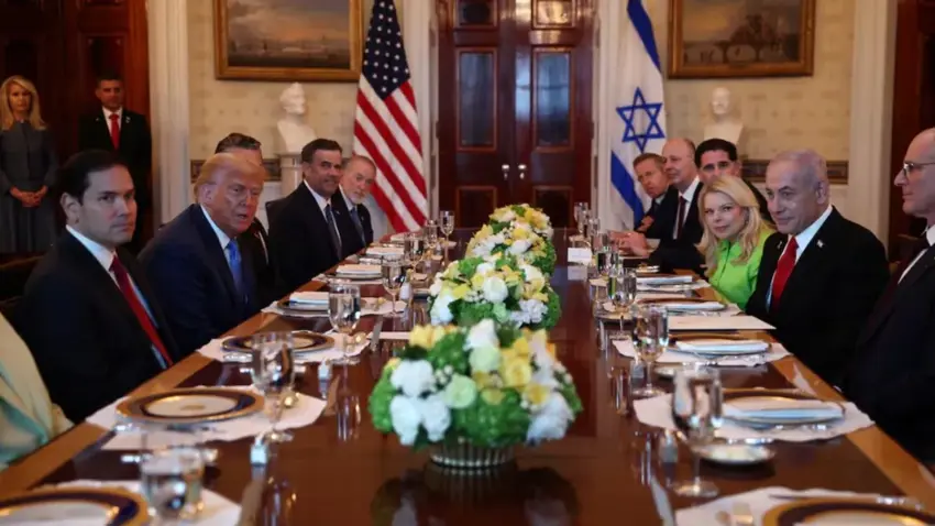 /haberresimleri/202578/trump-netanyahu-arasinda-beyaz-sarayda-ucuncu-gorusmeheadLine.webp