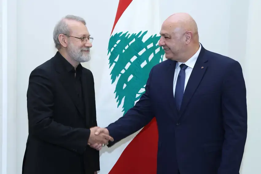 Awn bo Laricanî: Mafê ti aliyekî nîne çekê hilde û piştevaniya derve bixwaze