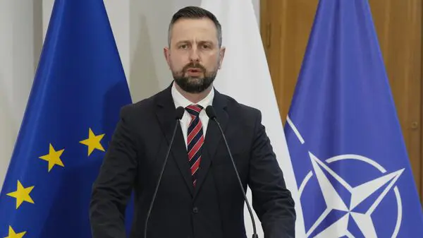 Polonya ji bo nûjenkirina balafirên F-16an bi DYA re peymana bi 3,8 milyar dolarî îmza kir