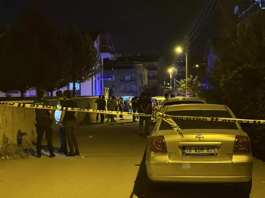 Di şeva desthinê de pevçûn: 15 kes birîndar bûn
