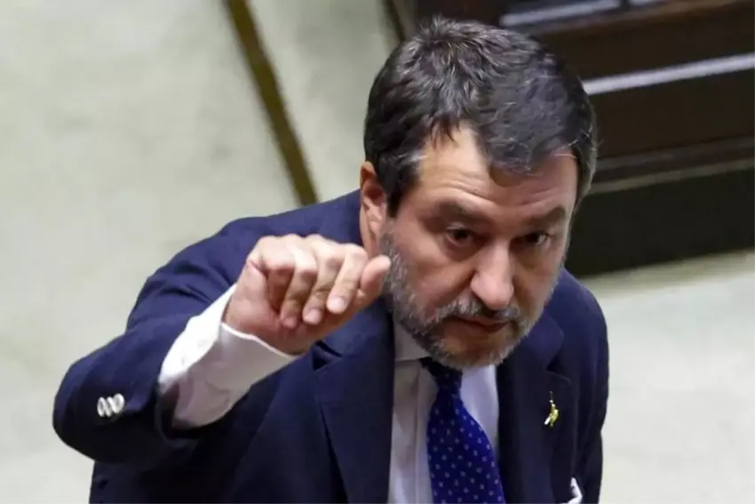 Fransa xwest balyoza Îtalyayê here wezareta karên derve ya Fransayê