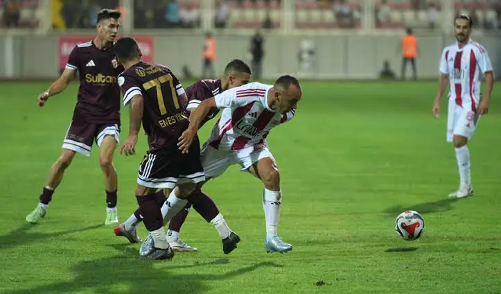 /haberresimleri/2025824/batman-petrolspor-lige-3-puanla-basladiheadLine.webp
