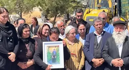 Wêranşar | Cenazeyê dengbêja Kurdî, Eda Mehdo bi axê hat spartin 