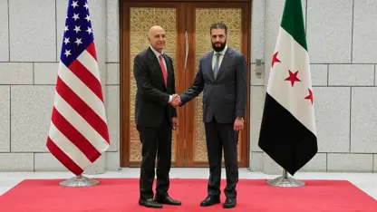 ئەمریکا لە هەوڵی کۆنتڕۆڵ کردنی سوپای پاسداران و داعش لە سووریا
