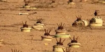 چوار منداڵ بە هۆی تەقینەوەی مین لە دیواندەرە بریندار بوون، کە دوو منداڵ باری تەندرووستییان ناجێگیرە