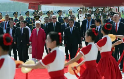 Serokomarê Tirkiyê ji bo Lutkeya Şangayê çû Çînê