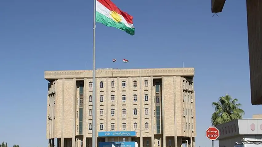 Hikûmeta Herêma Kurdistanê mûçeyê karkerên nekalîfiye zêde kir
