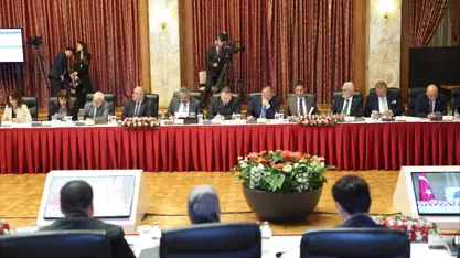 Bi daxwaza DEM Partiyê 3 endam li komîsyonê hatin zêdekirin