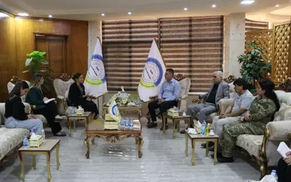Heyeta Îngîltere ya di asta bilind de seredana Rêvebiriya Xweser ya Rojava kir