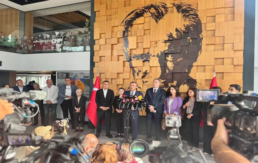 DEM Parti'den CHP'ye ziyaret: Sessiz kalmayacağız