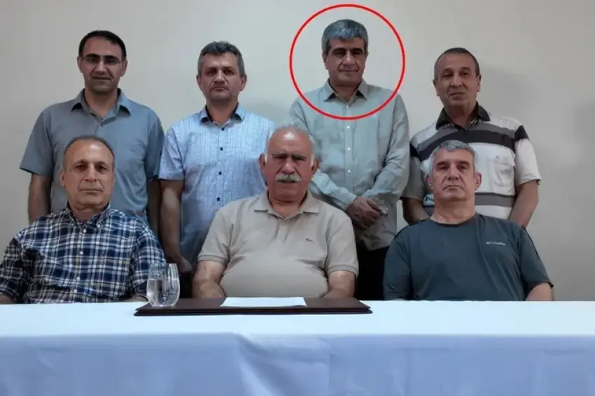Girtiyê Îmraliyê ji bo dermankirinê şandin Îzmîrê