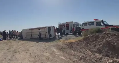 Li Mahabadê otobusa ku tîma karate hildigirt wergeriya: 20 kes birîndar bûn