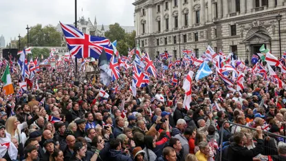 Londra, aşırı sağ ve faşizme karşı sokaklara çıktı!