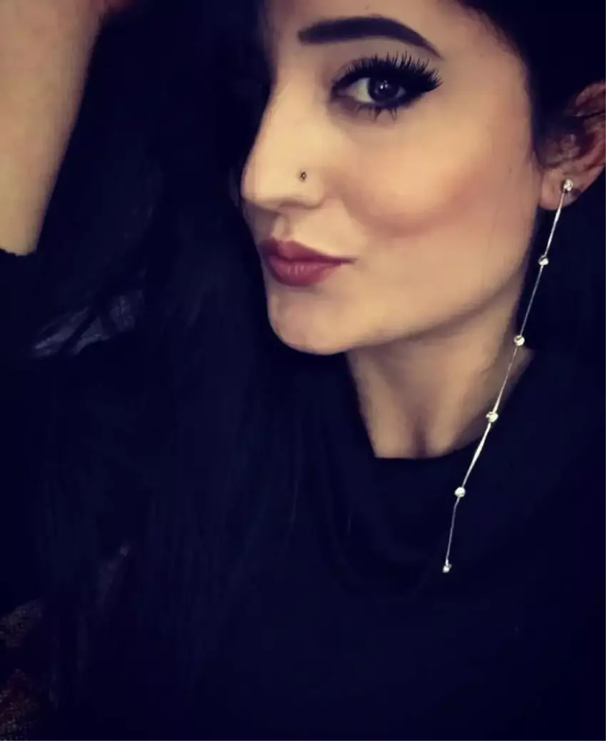 Li bajarê Osmaniye di dukkanê de 2 cesed dîtin