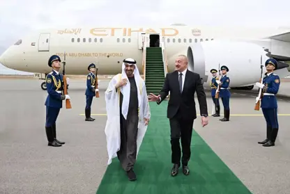 Serokê Îmaratan Zayid Al Nahyan li Azerbeycanê bi Aliyev re peymanan îmza kir