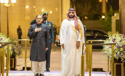 Erebistana Sa’ûdiyê û Pakistanê peymana bergiriya hevpar ya stratejik îmza kirin