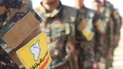 Iraq |  47 gumanbarên DAIŞê yên Fransî ji Rojava ji bo darizandinê hatin veguhestin