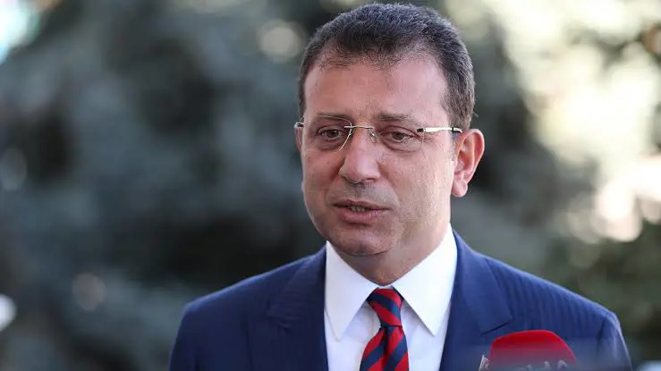 /haberresimleri/202592/iktidar-barisi-koltugu-icin-aracsallastiriyorheadLine.webp