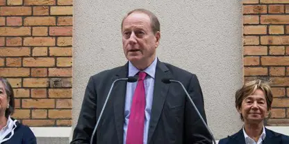 Şaredarê Herêma 15emîn a Parîsê: Karê me, wefadarî ye ji bo têkoşîna Pêşmerge