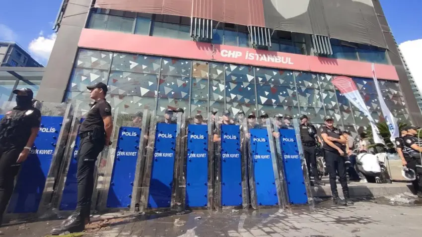 CHP, İstanbul İl Başkanlığı binasını kapattı: Yeni adres belli oldu