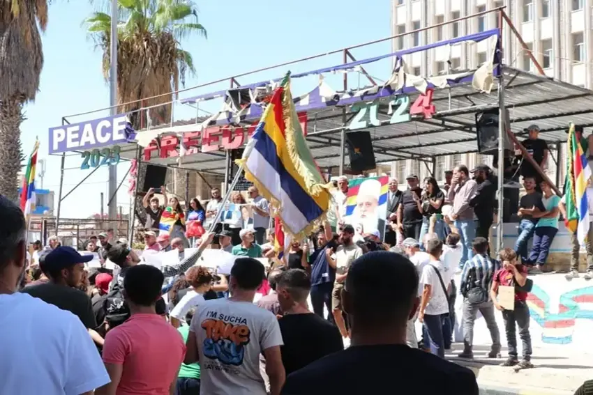 Nakokî di nav rêberên Durzî de: Şêxên Siwêdayê banga cudabûnê red kir