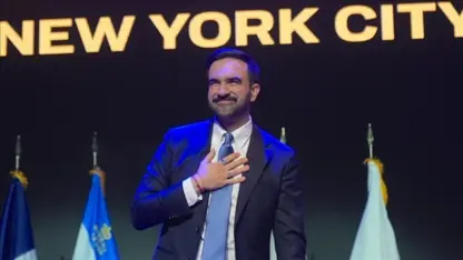 New York | Mamdani, Kuran’a el basarak göreve başlayacak