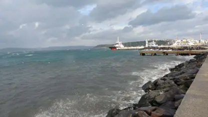 "Buhira Çanakkale" bi sedema firtûnê bo trafîkê hat girtin