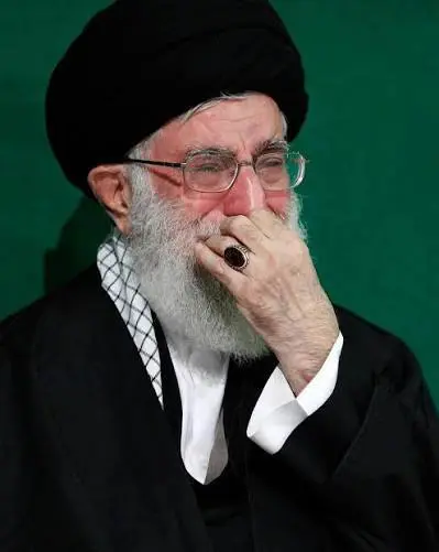 خامەنەیی فەرمانی ئامادەباشی تەواوی بە سوپای پاسداران كرد؛ ئاستی هۆشداری بەرزتر لە شەڕ لەگەڵ ئیسرائیل