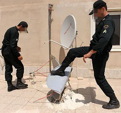 بە ئامادەبوونی هێزێکی بەرفراوانی ئاسایش و ئەمنی لە چەند شارێک لە ڕۆژهەڵاتی کوردستان تەواوی سەتەلایتی ماڵان کۆدەکرێتەوە