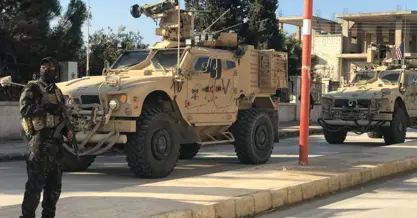 سەرکردەکانی "هەسەدە" و هێزە ئەمریکییەکان گەیشتنە دێر حافر لە ڕۆژهەڵاتی حەلەب