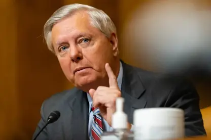 گراهام : بەڕێگاوەم بەرەو ئیسرائیل لەبارەی داهاتووی ڕۆژهەڵاتی ناوەراست لەگەڵ ناتانیاهوو کۆدەبمەوە