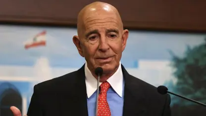Tom Barrack: Amerîka hewl dide şerê navbera Hêzên Ehmed Şera û HSDyê bi diyalogê rawestîne