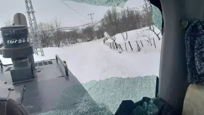 Li Çewlikê kesekî êrîşî makîna vekirina rê kir