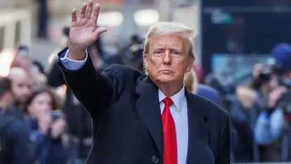 Peyama Trump li ser aboriyê û Îranê: 'Dolar di rewşeke pir baş de ye, filoya nû ber bi Îranê ve diçe'