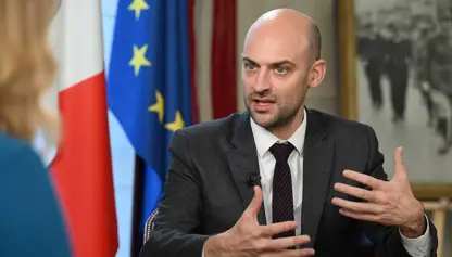 Barrot: Em dixebitin ku mafên Kurdan misoger bibin