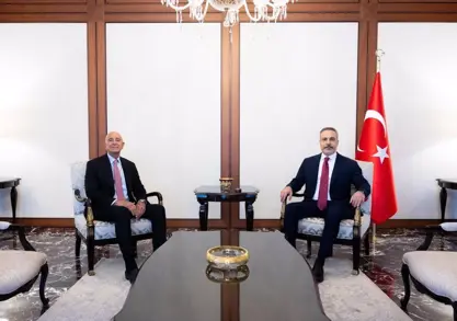 Hakan Fidan ile Barrack bir araya geldi