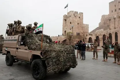 Artêşa Sûriyê li Helebê li dijî taxên Kurdan daxuyaniya "şerê berfireh" da