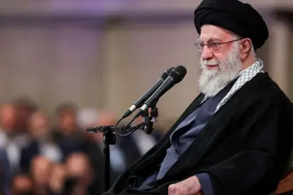 Xamineyî xwepêşandar bi sîxuriyê tawanbar kirin