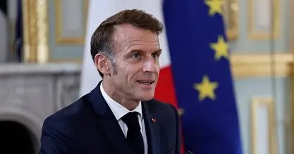 Fransa Cumhurbaşkanı, Şaraa ve Abdi ile Suriye’deki anlaşmayı görüştü