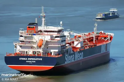 Dijberiya navbera Îranê û DYA germ dibe