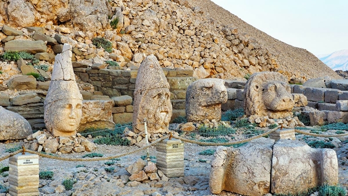 Çiyayê Nemrûdê ji turîstan re hate qedexekirin